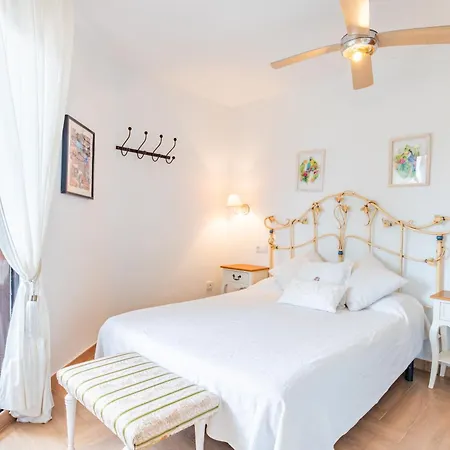 Atico Luminoso Con Vistas En