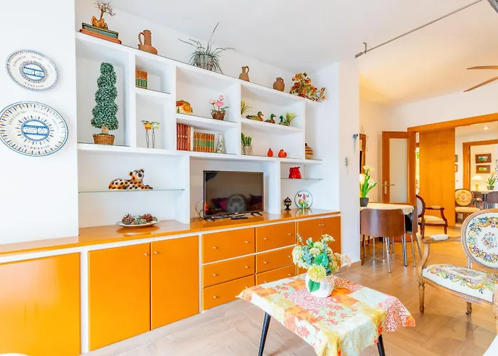 Atico Luminoso Con Vistas En *